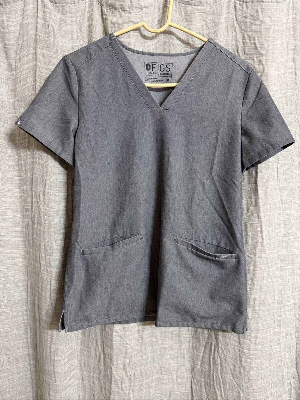 FIGS Women's Gray V-Neck Short Sleeve Scrub Top